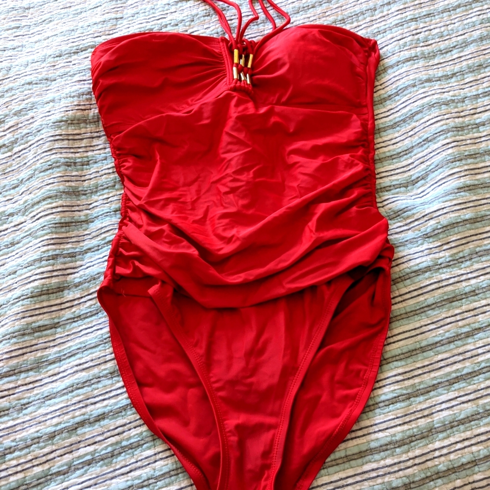 Bathing suit